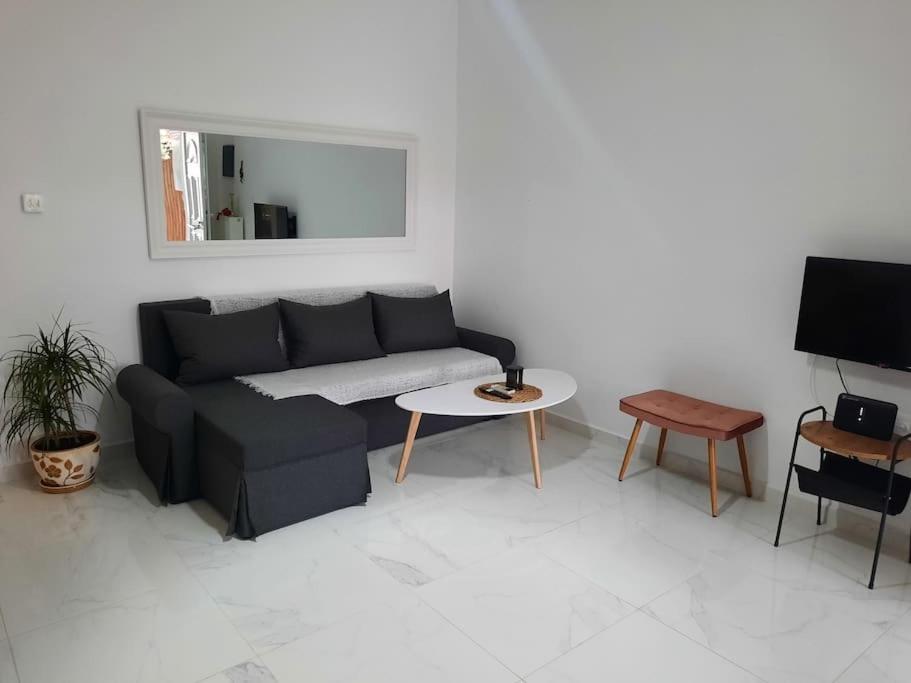 Apartment House In Diavata, Thessaloniki, Greece Thessaloniki