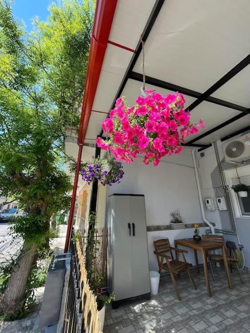 Apartment House In Diavata, Thessaloniki, Greece